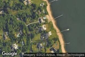 2 Todd Dr, Port Washington, NY 11050
