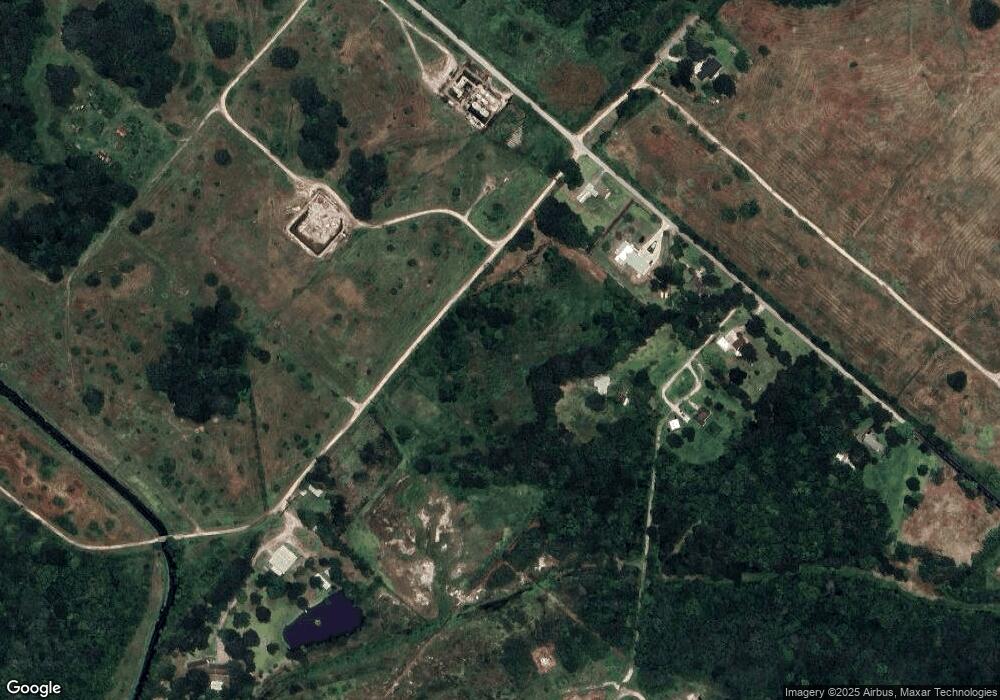 7652 Phillips Dr, Manvel, TX 77578 - photo 1