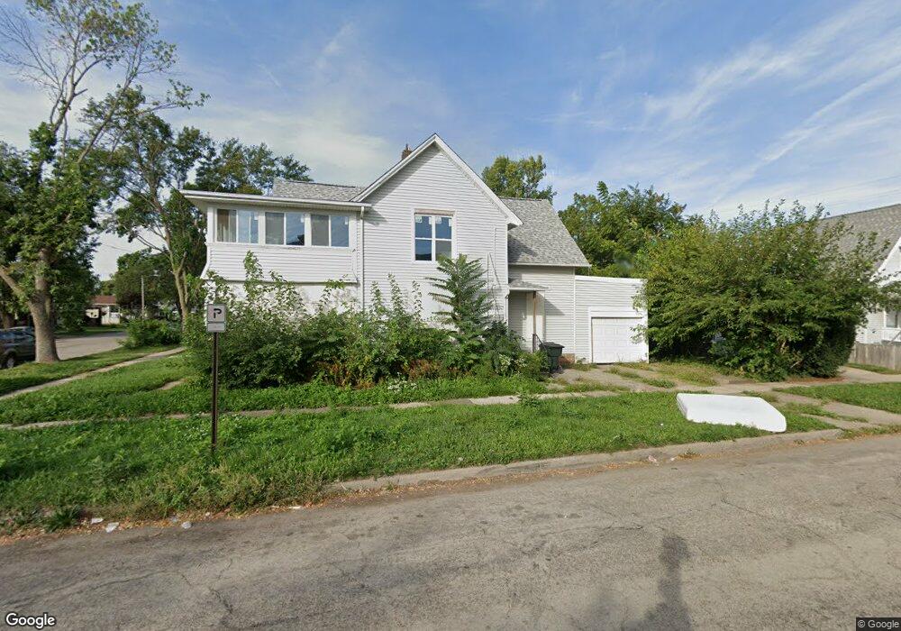 120 7th St SW, Cedar Rapids, IA 52404 - photo 1