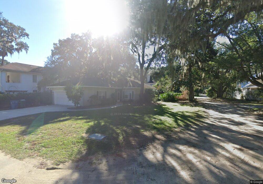 200 Menendez Ave, Saint Simons Island, GA 31522 - photo 1