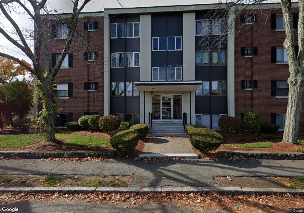 50 Tuttle St unit 12, Wakefield, MA 01880 - photo 1