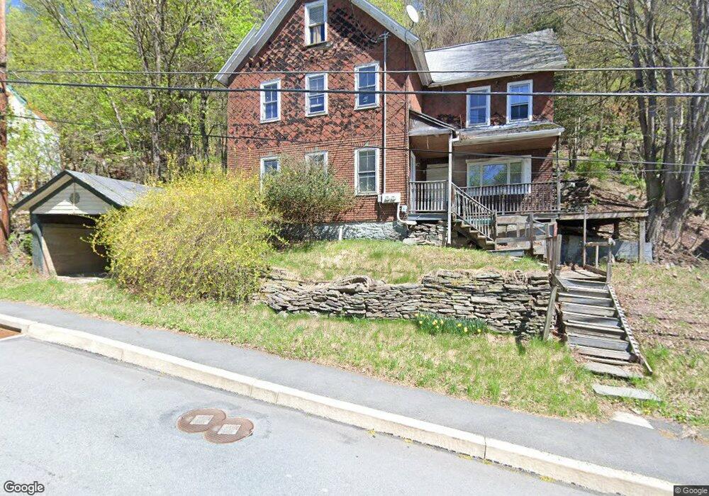 153 Cliff St, Honesdale, PA 18431 - photo 1