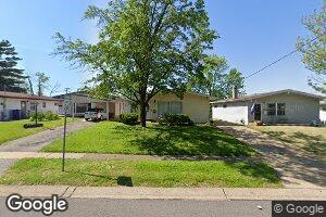 220 Deane Ct, Saint Louis, MO 63127
