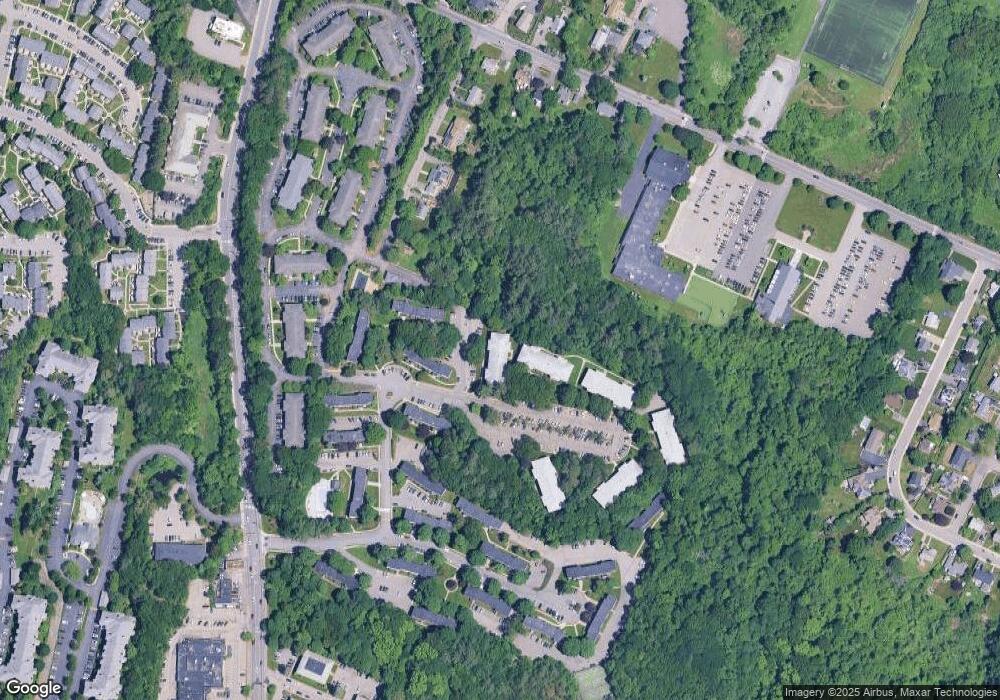 45 Jacqueline Rd unit 11,45, Waltham, MA 02452 - photo 1