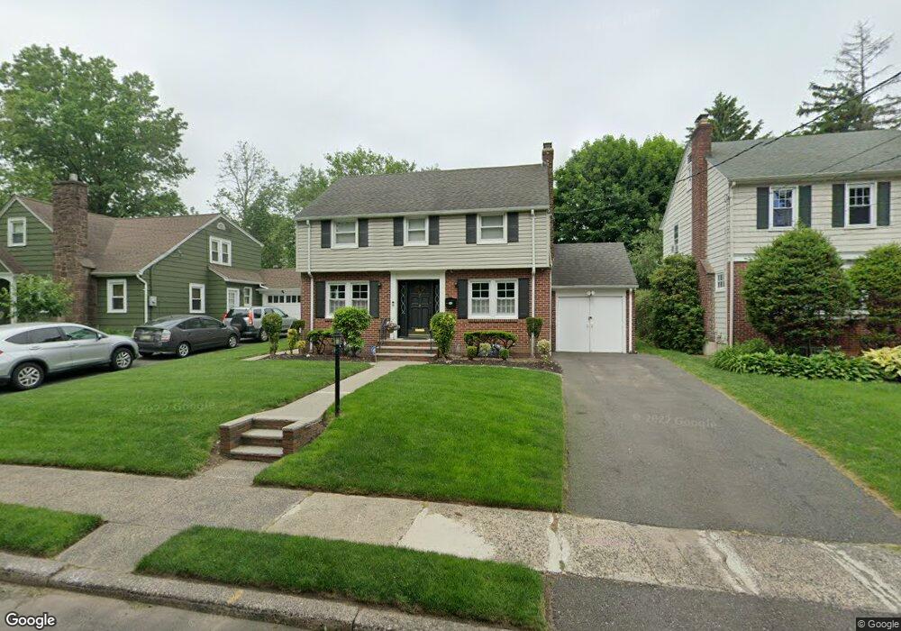 7 Briarcliff Ct, Maplewood, NJ 07040 - photo 1