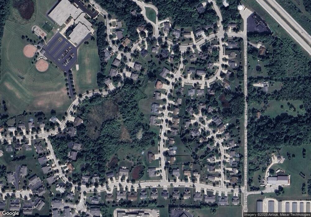 539 Timberline Dr unit 541, Slinger, WI 53086 - photo 1