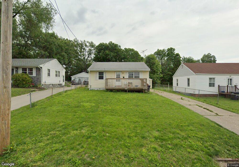2113 Searle St, Des Moines, IA 50317 - photo 1