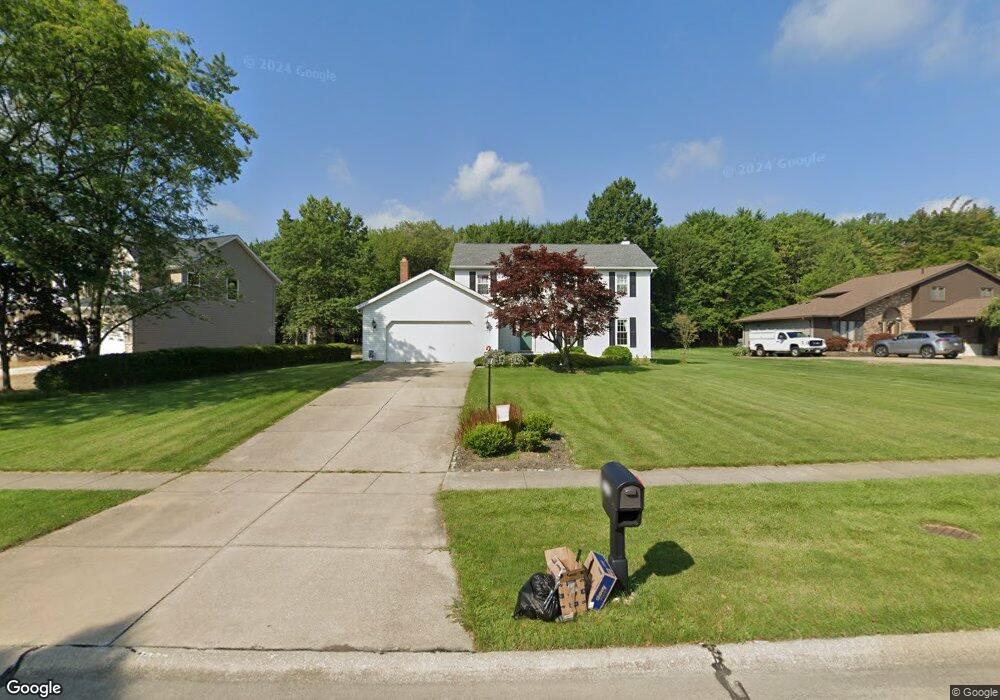 13890 Stoney Creek Dr, North Royalton, OH 44133 - photo 1