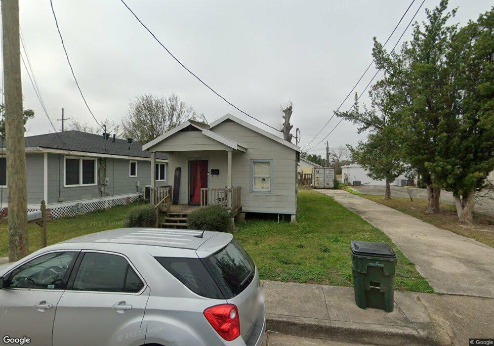 211 Cenac St, Houma, LA 70364 - photo 1