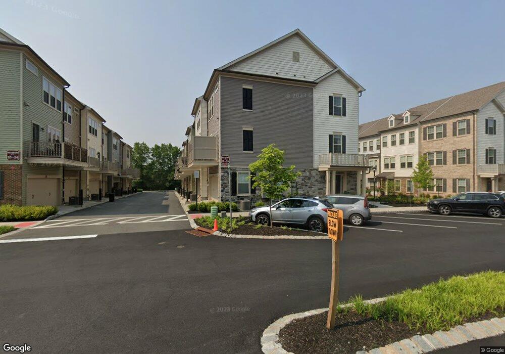 23 Braeburn Ct, Livingston, NJ 07039 - photo 1