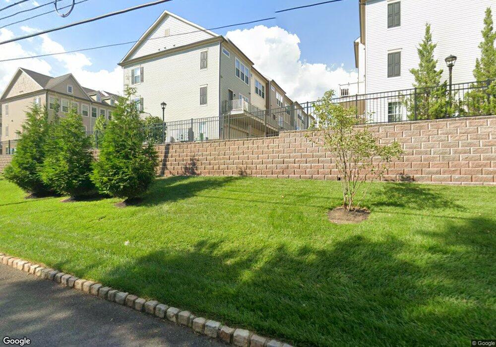 27 Braeburn Ct, Livingston, NJ 07039 - photo 1