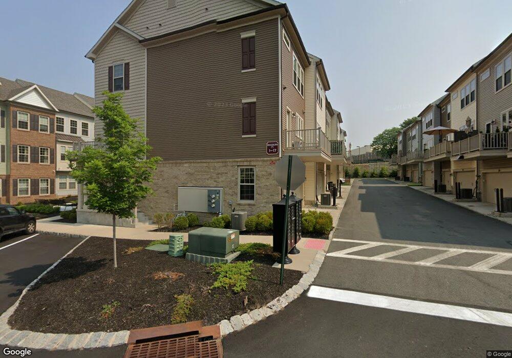 13 Braeburn Ct, Livingston, NJ 07039 - photo 1