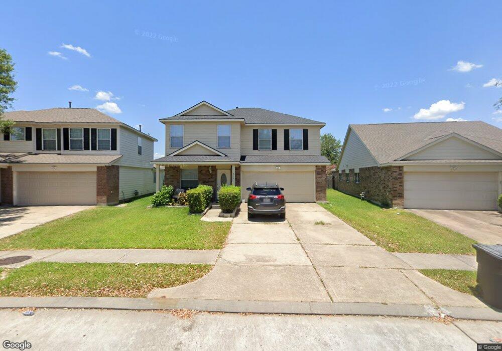 8715 Danbury Hollow Ln, Houston, TX 77075 - photo 1