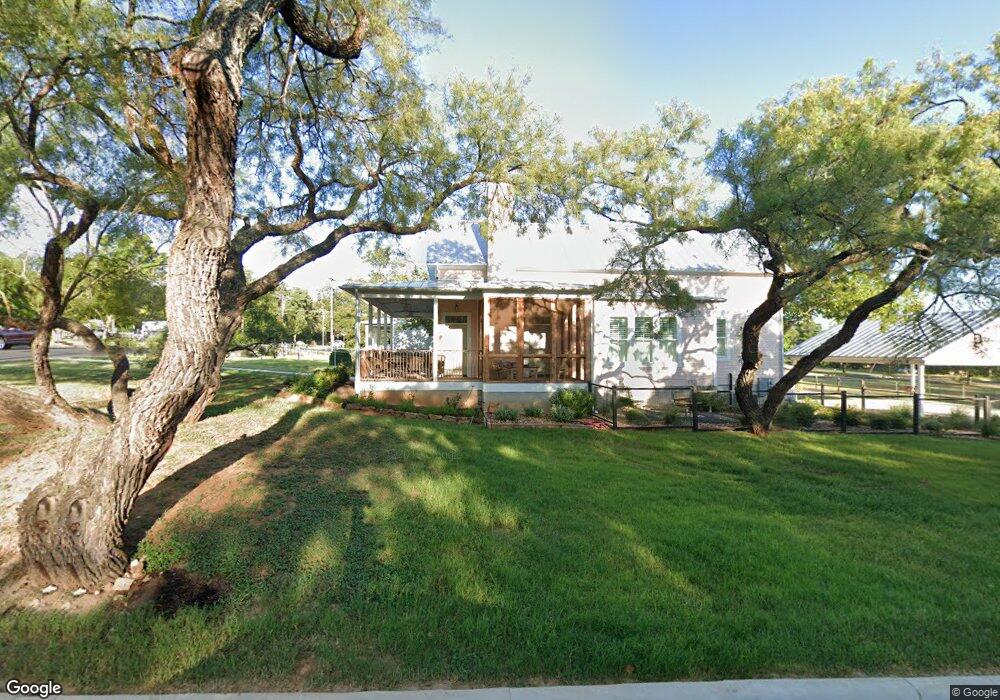 520 Saint Marys St, Fredericksburg, TX 78624 - photo 1