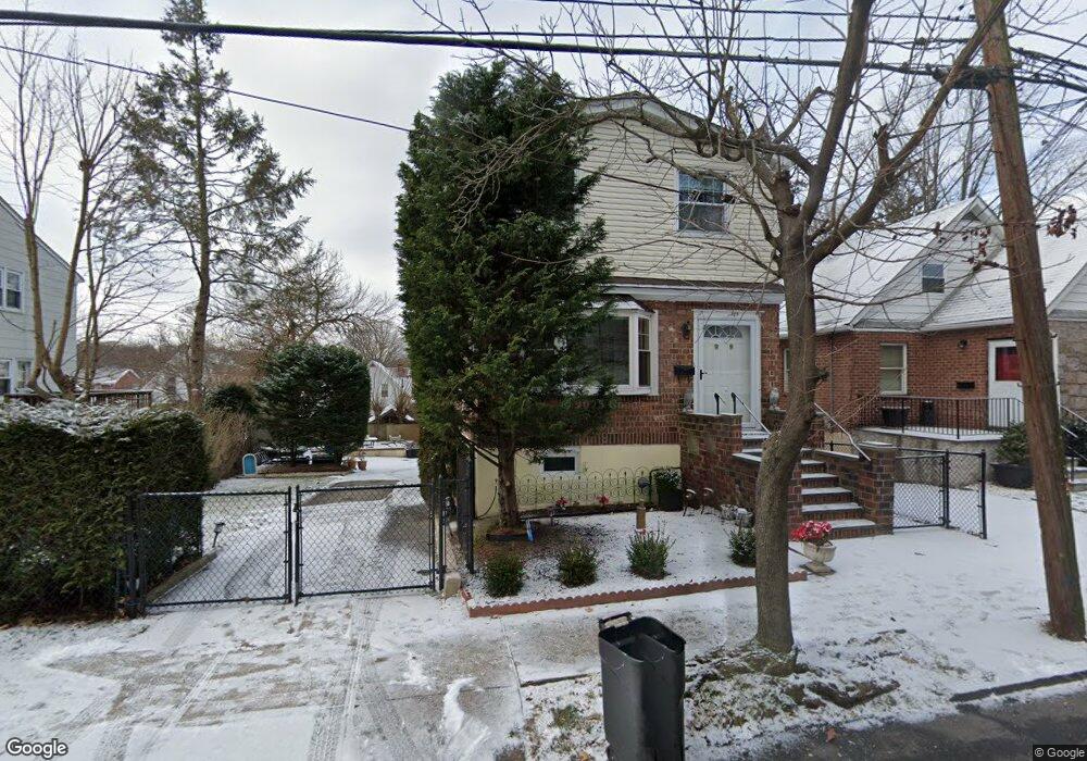 107 Hillview Ave, Yonkers, NY 10704 - photo 1