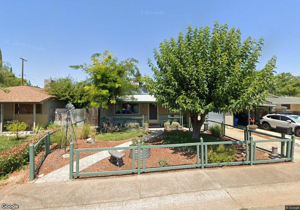 2140 Comet St, Redding, CA 96002 - photo 1