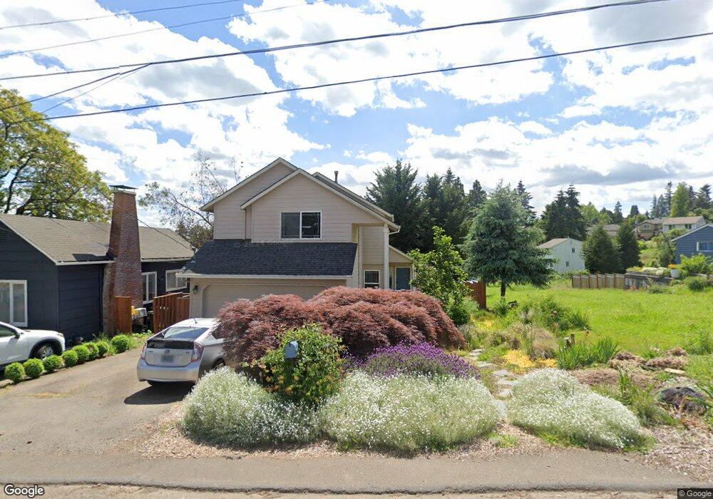 2090 Tumwater St, West Linn, OR 97068 - photo 1