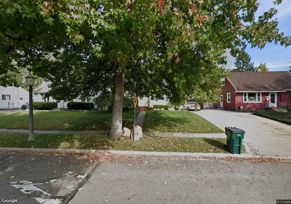 2008 Cooper Ave, Lansing, MI 48910 - photo 1