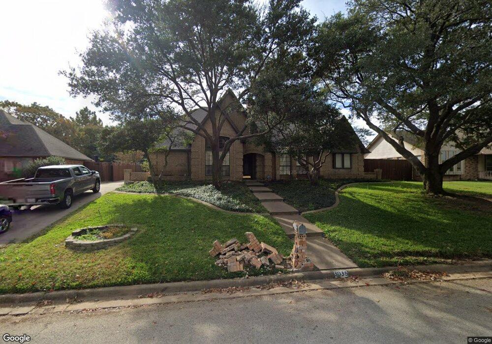 3035 Sweet Briar St, Grapevine, TX 76051 - photo 1