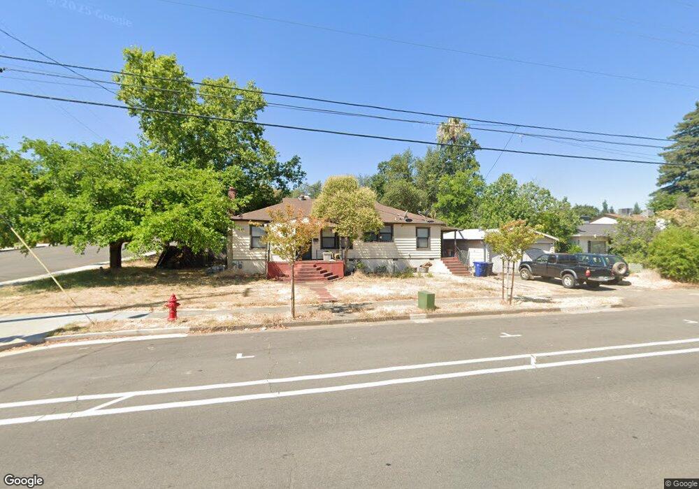 872 West St, Redding, CA 96001 - photo 1