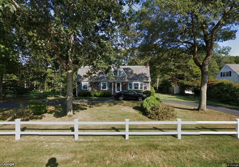 1162 Shootflying Hill Rd, Centerville, MA 02632 - photo 1