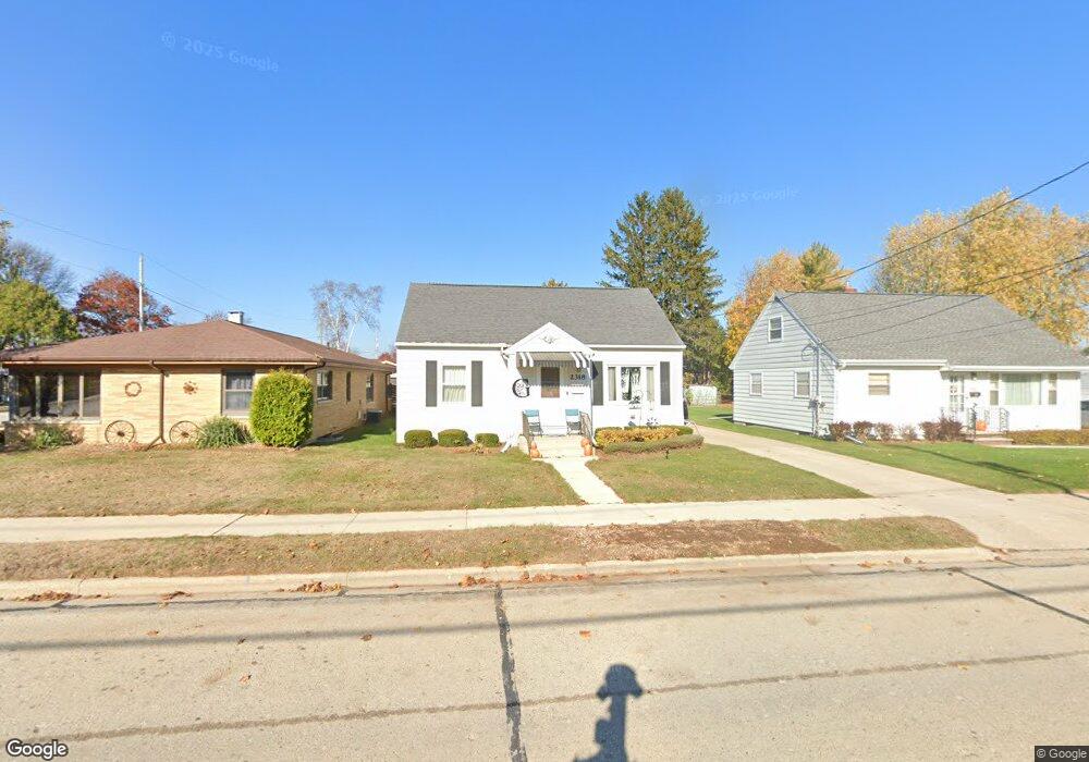 2318 34th St, Two Rivers, WI 54241 - photo 1