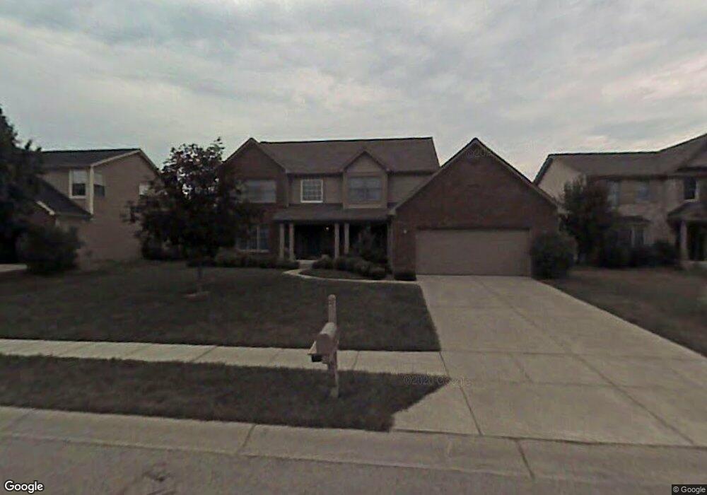 10884 Parrot Ct, Fishers, IN 46037 - photo 1