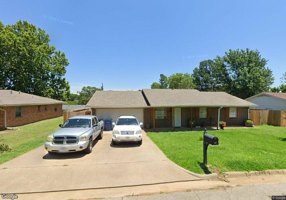 220 Ross Ave, Denison, TX 75020 - photo 1