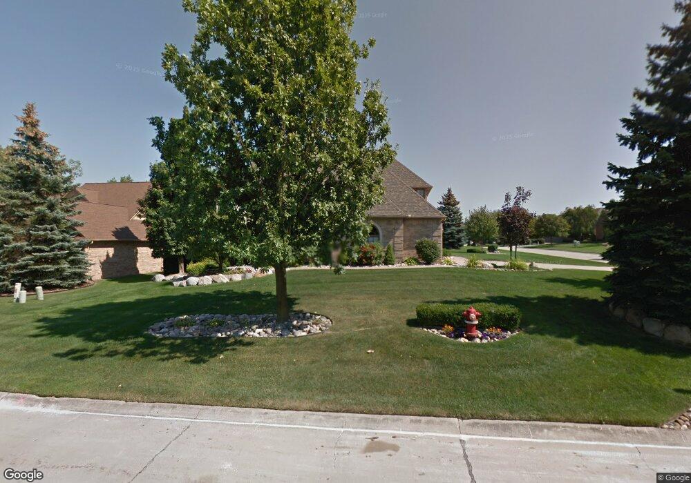 1164 Olympia Dr, Rochester Hills, MI 48306 - photo 1