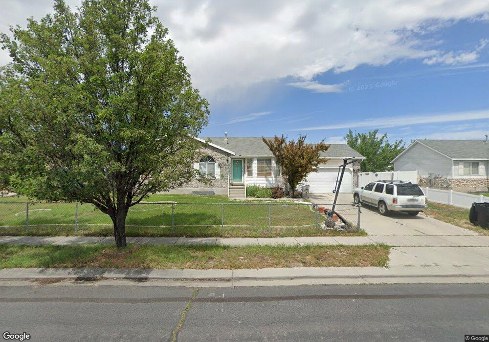 7162 Breeze Hill Rd, West Jordan, UT 84081 - photo 1