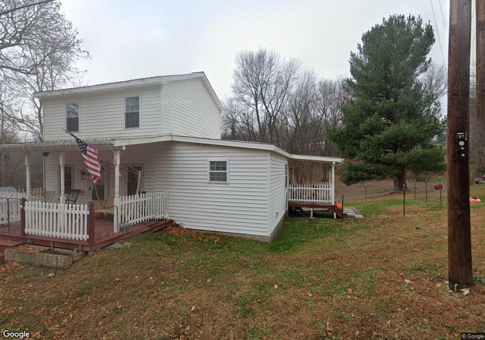 924 Harpers Ferry Rd, Knoxville, MD 21758 - photo 1