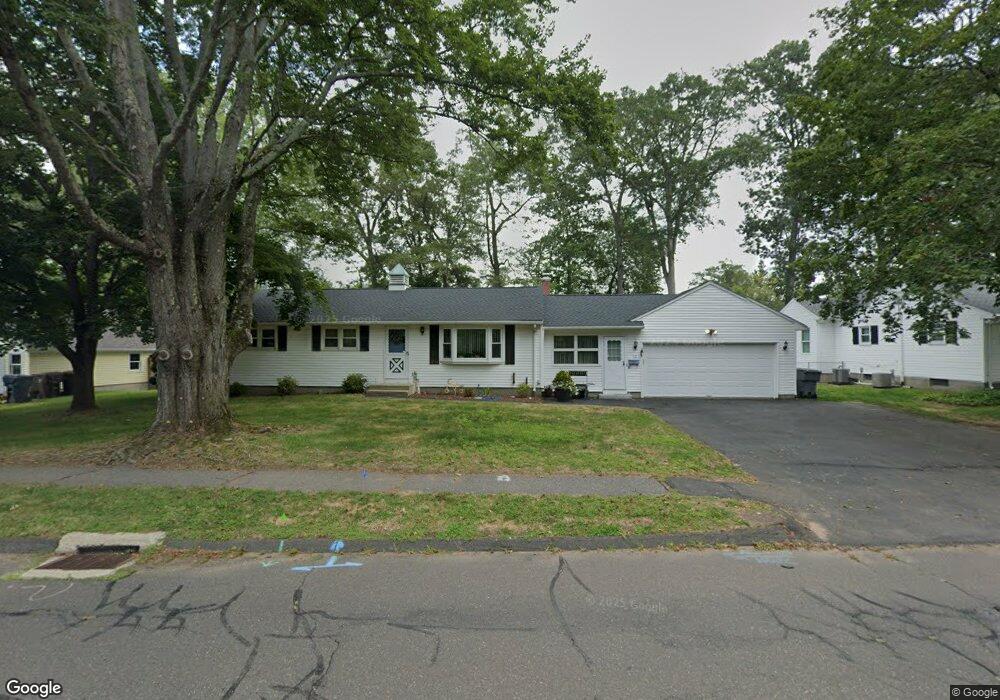 32 Post Rd, Enfield, CT 06082 - photo 1