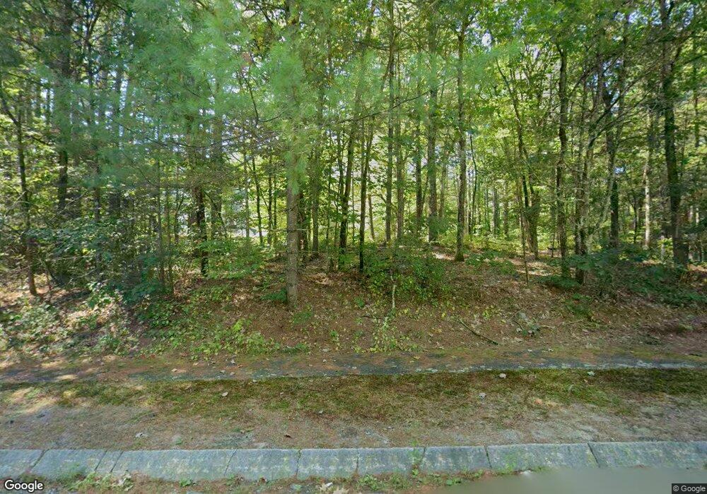 39 Swallow Ln, Dunstable, MA 01827 - photo 1