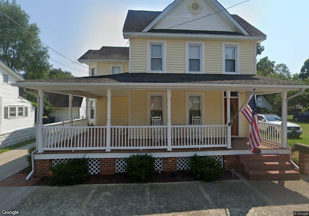 310 E 4th St, Laurel, DE 19956 - photo 1