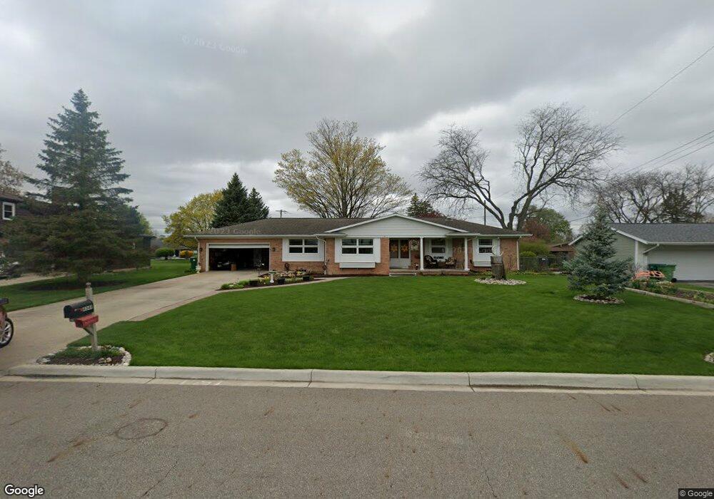 4349 Barton Rd, Lansing, MI 48917 - photo 1