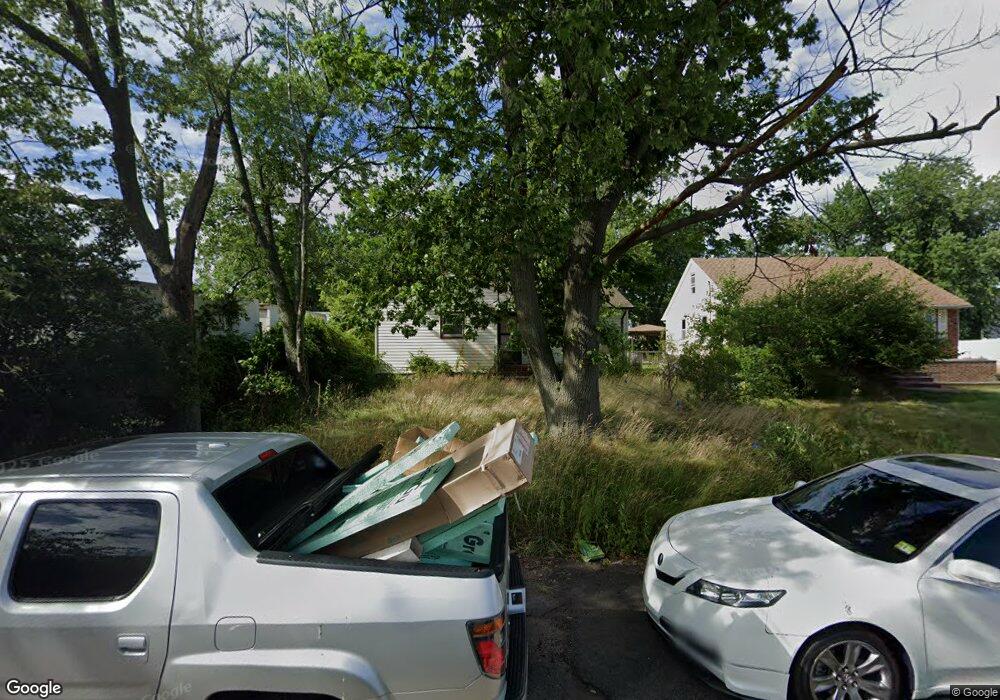 139 S Robert St, Sewaren, NJ 07077 - photo 1