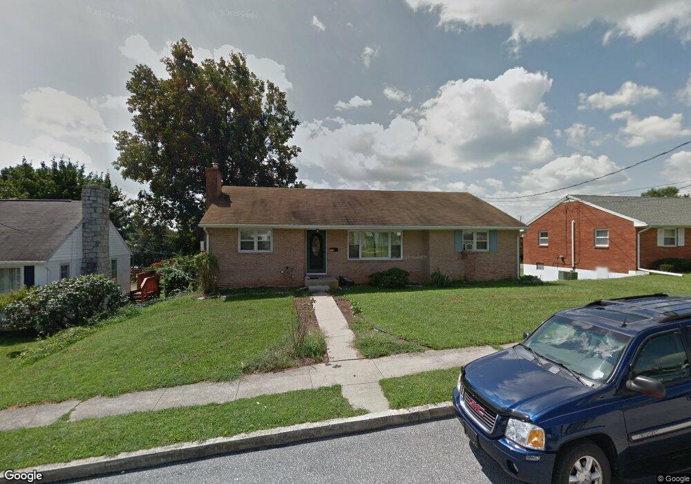 308 Fairmount Ave, Waynesboro, PA 17268 - photo 1