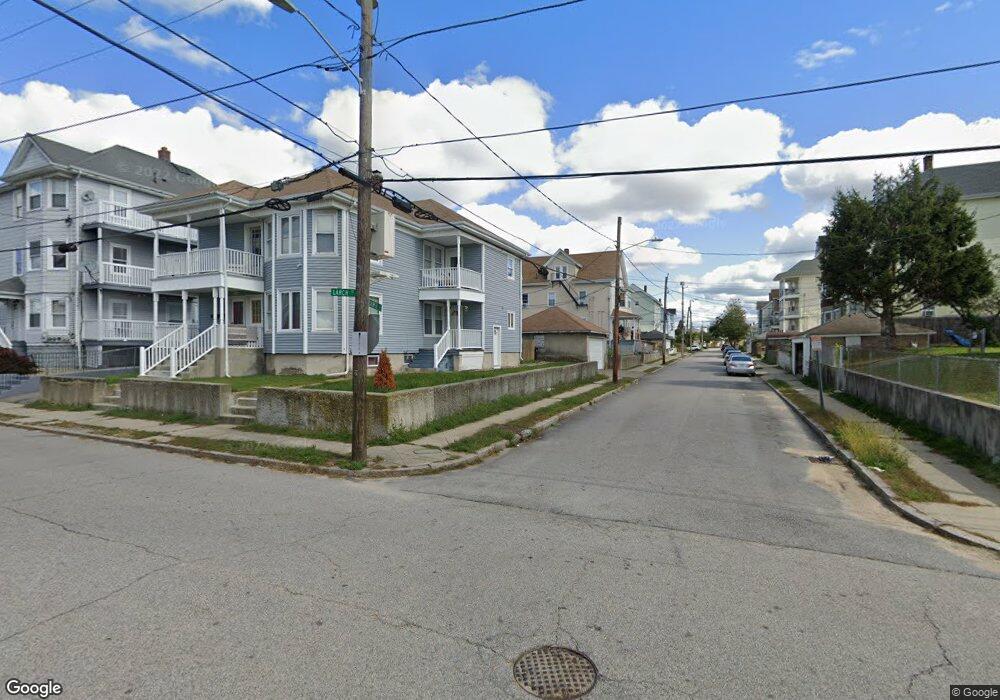 1618 Larch St, Pawtucket, RI 02860 - photo 1