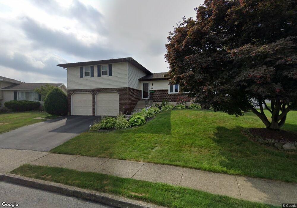 1738 Michael Dr, Whitehall, PA 18052 - photo 1