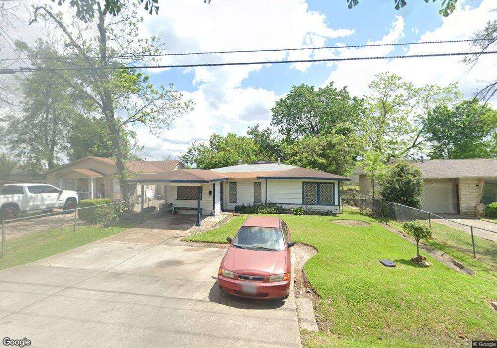 4442 Castor St, Houston, TX 77022 - photo 1
