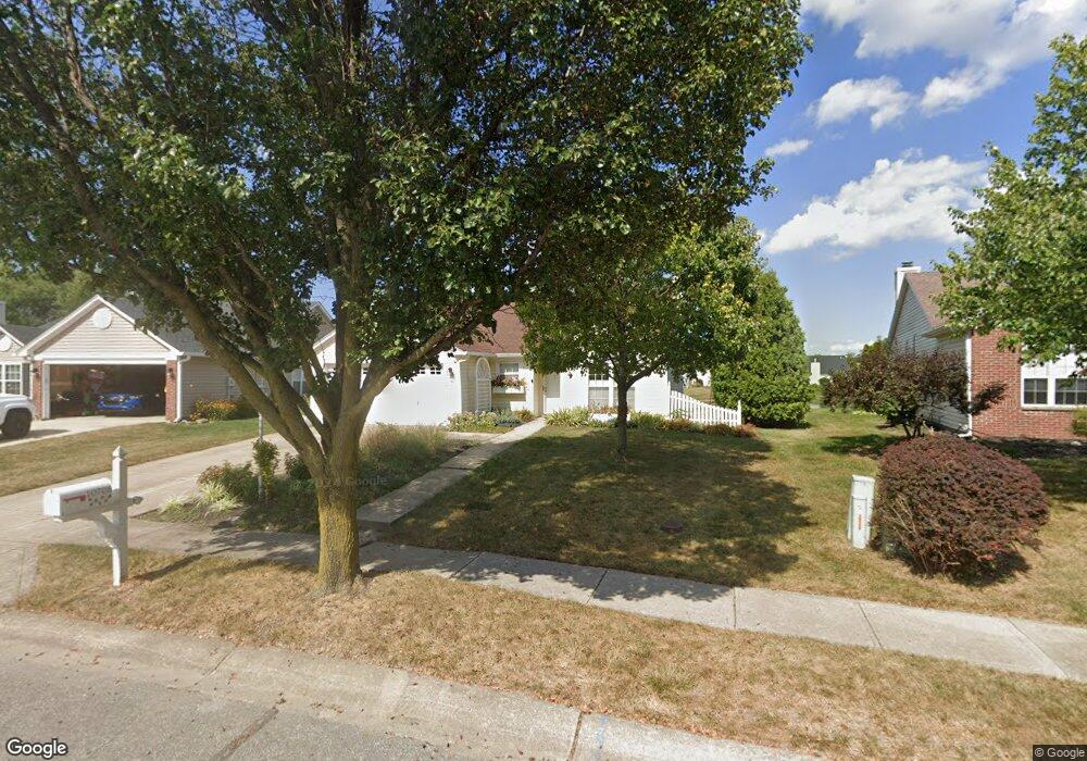 10708 Springston Ct, Fishers, IN 46037 - photo 1