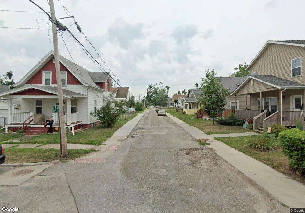 13th Ave SW, Cedar Rapids, IA 52404 - photo 1