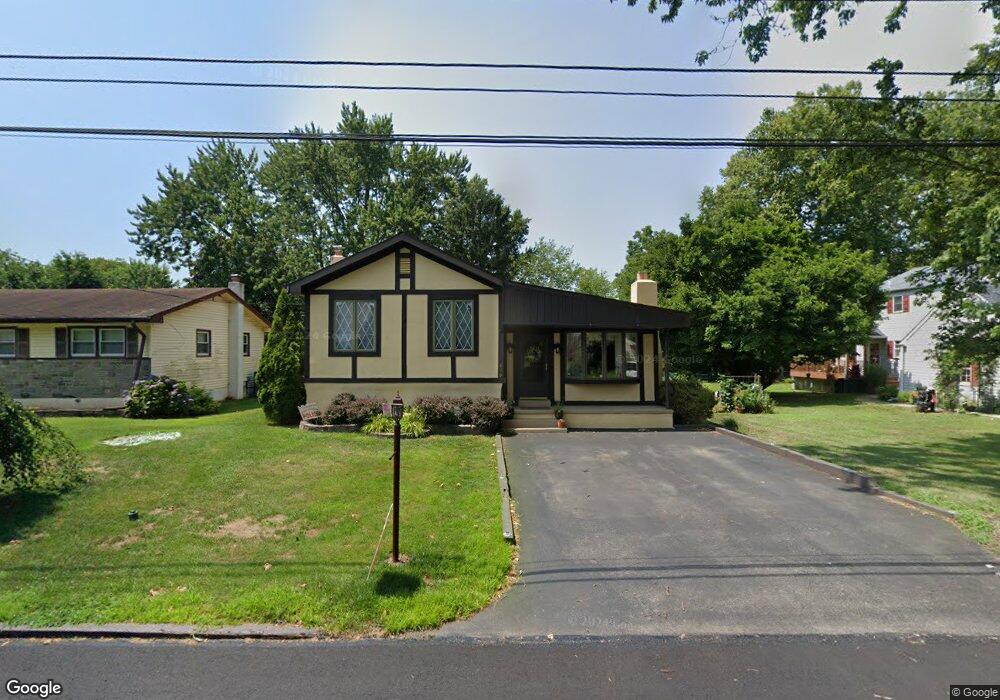 839 Mitchell Ave, Morton, PA 19070 - photo 1