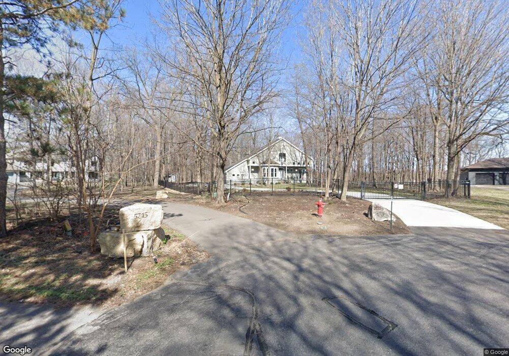 5725 Kathleen Ct, Excelsior, MN 55331 - photo 1