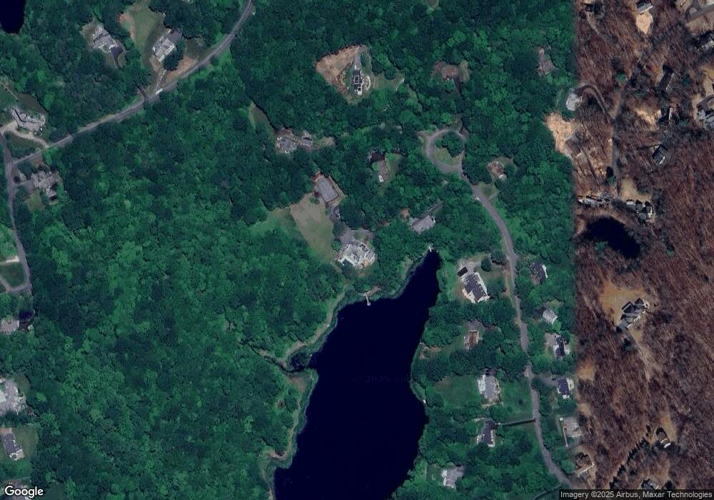 177 Falcon Crest Rd, Middlebury, CT 06762 - photo 1