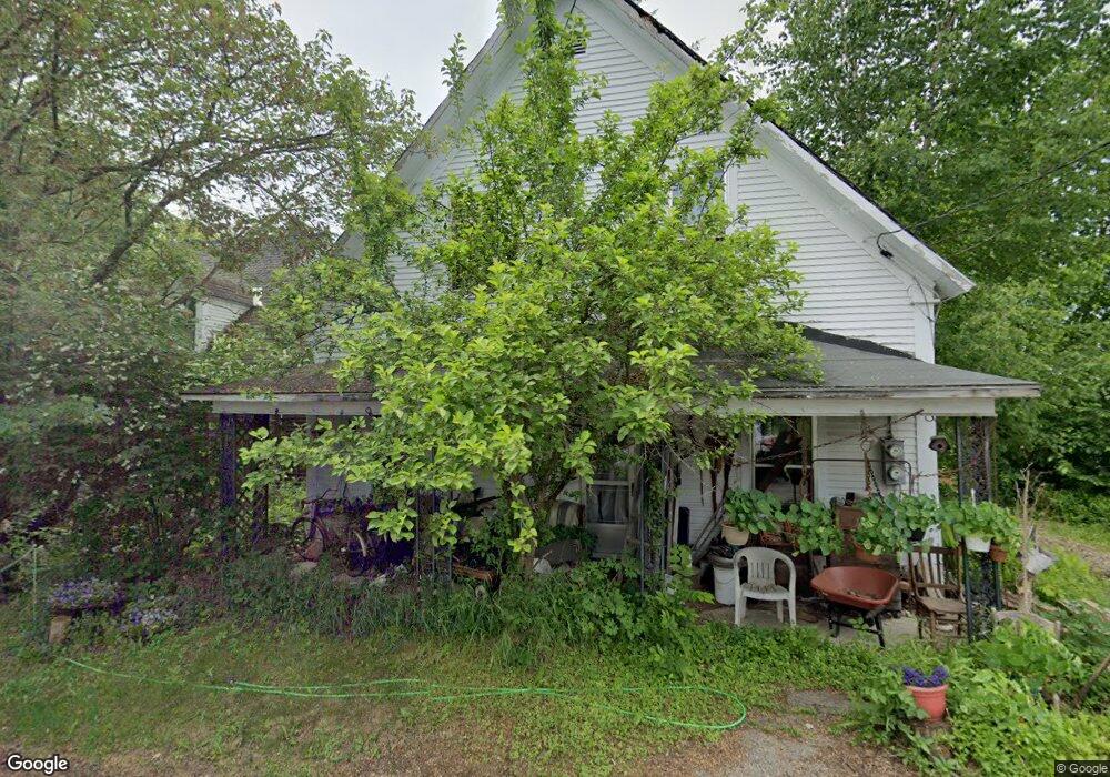 17 Cross St, Whitefield, NH 03598 - photo 1