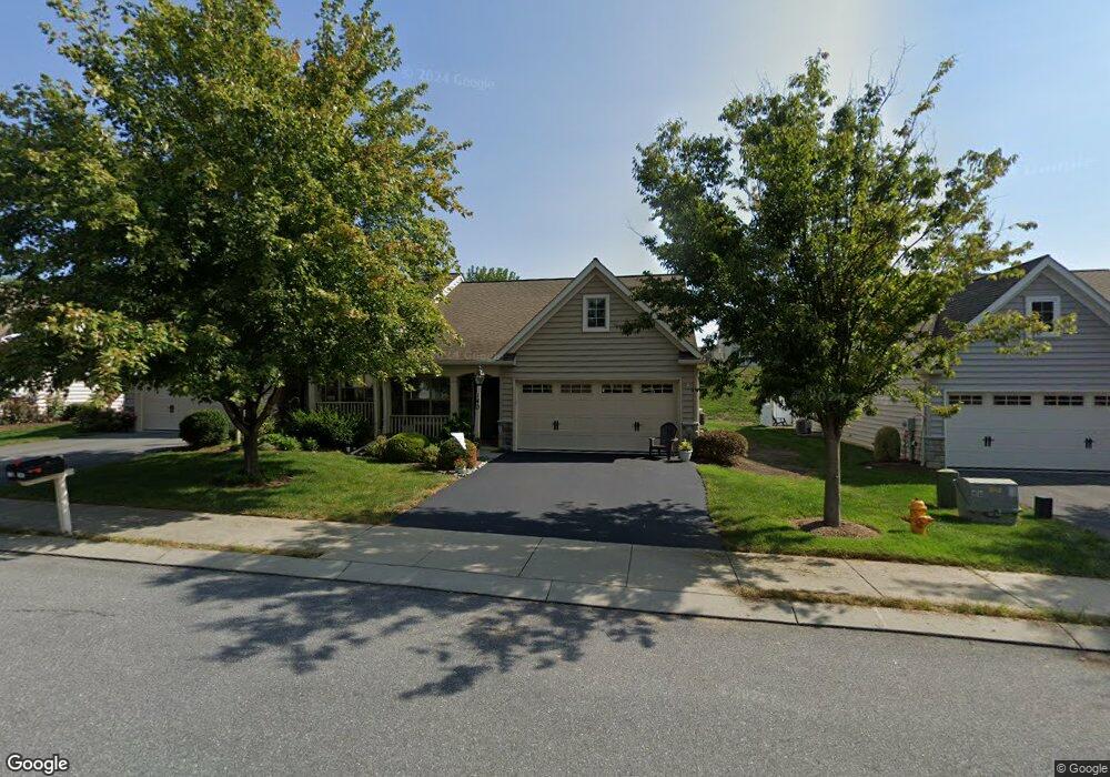 140 Waypoint Dr, Lancaster, PA 17603 - photo 1