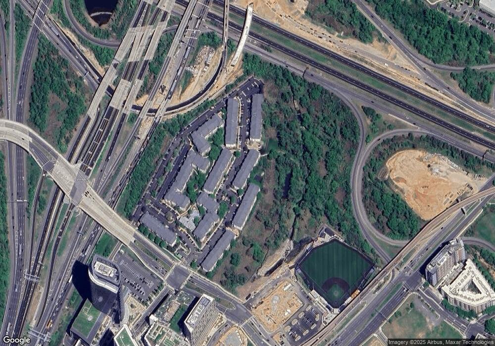 The Gates Of McLean unit 5201, McLean, VA 22102 - photo 1