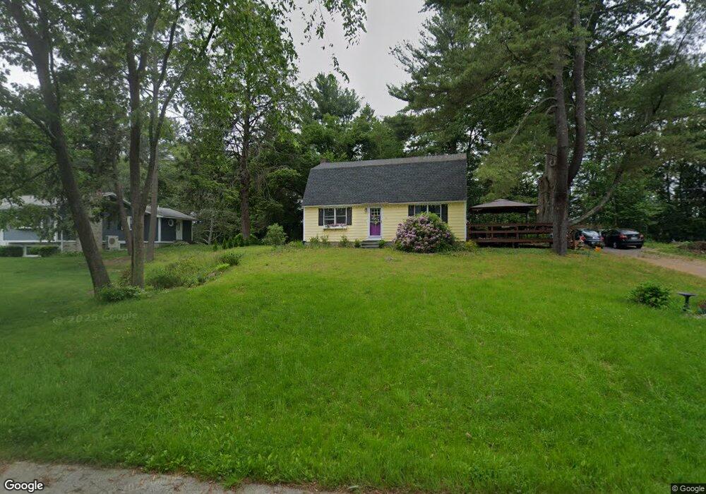 4 Meadow Dr, Hudson, NH 03051 - photo 1