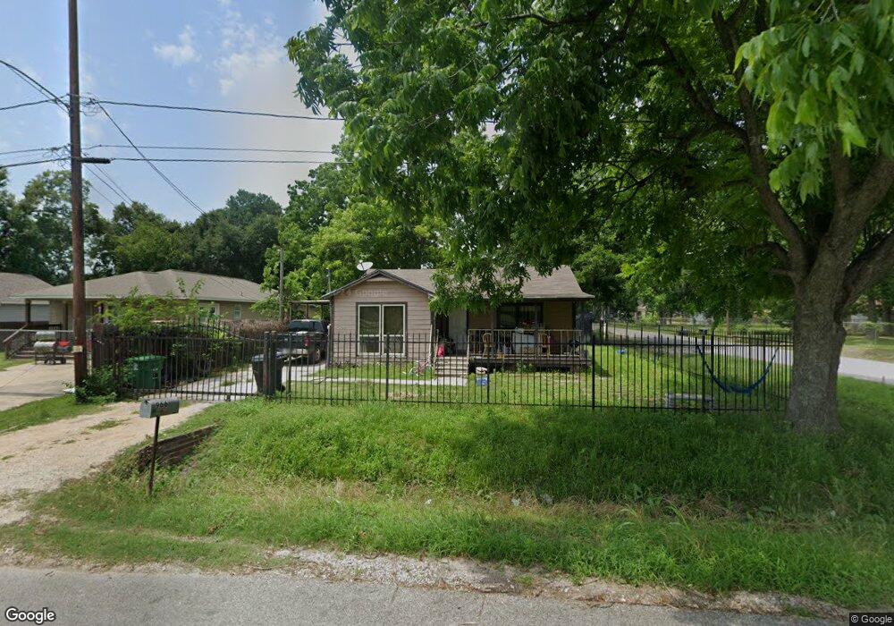 966 Randolph St, Houston, TX 77088 - photo 1